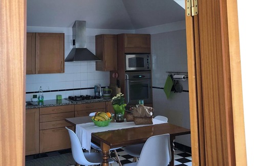 Sao Martinho Apartment | Large penthouse 160m2, quiet with sea view, in the tourist area Funchal