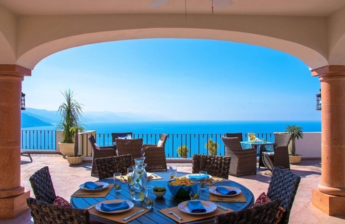 Conchas Chinas Villa | Large private luxury villa with stunning views at upper side of Conchas Chinas