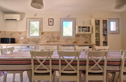 Cuers Other | Large property in Provence, close to all amenities, with swimming pool,