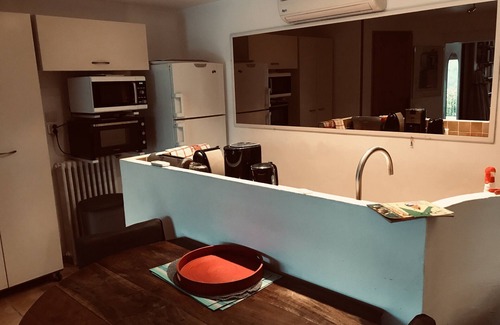 Vence House | Large salted swimming pool heated from May to September for 4 people
