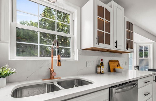 Oxford House | Large Spacious Home