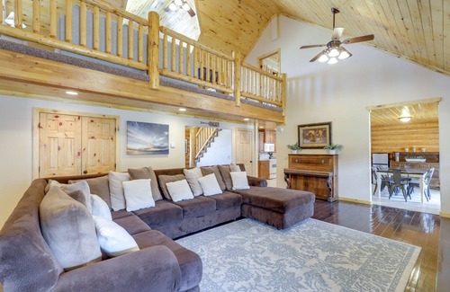 Sterling Cabin | Large Sterling Cabin < 1 Mi to Palisade State Park