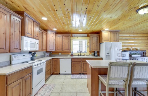 Sterling Cabin | Large Sterling Cabin < 1 Mi to Palisade State Park