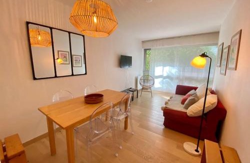 Le Touquet-Paris-Plage Apartment | Large studio cabin for 4 people very close to Le Touquet golf course