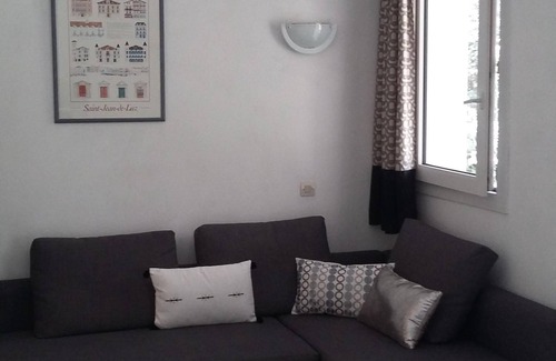 Guethary Apartment | Large studio GUETHARY with covered terrace and private pool