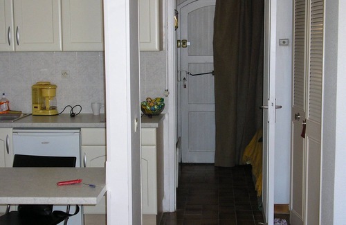 Sausset-les-Pins House | Large studio with terrace and enclosed parking