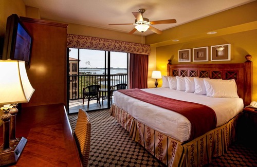 Florida Central Atlantic Coast Resort | Large suite with waterpark in Orlando near Disney, Universal Studio, Sea World
