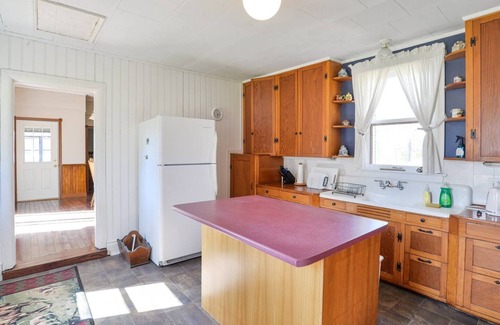 Bala Cottage | Large Three Bedroom Retreat Family Friendly Cottage