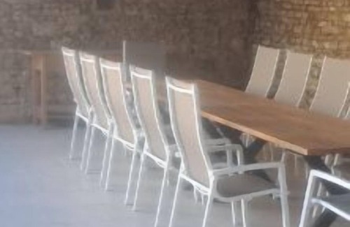 Savigny-sous-Faye House | Large vacation home in Savignoi - 7 bedrooms, private pool