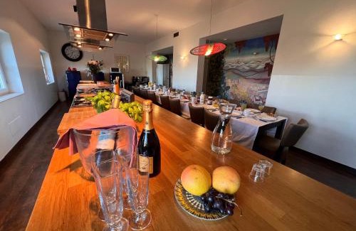 Cairo Montenotte Villa | Large villa for 20 guests on large estate with private pool and tennis court Big conference room with facilities VILLAITALY EU