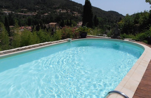 Belgentier Villa | Large villa in the middle of lush vegetation