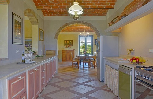 Bibbona Villa | Large villa with heated pool, A/C, Wi-Fi, BBQ, al fresco dining, sleep 16