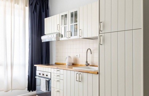 San Donato-San Vitale Apartment | Largo Molina Studio II by Wonderful Italy