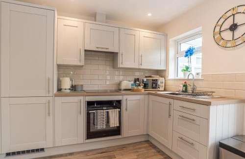 Bridport Apartment | Larkswood Annex