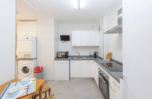 Carretera de Cadiz House | LAS CANDELAS - Nice apartment with shared pool and close to the beach.
