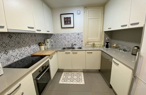 Sant Gervasi Apartment | Las Casitas luxury apartment near Diagonal Street/Sarria -Sant Gervassi
