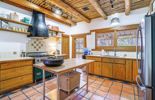 Mesilla Park House | Las Cruces Santa Fe-Style Adobe Home on 6 Acres!