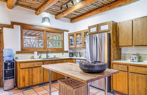 Mesilla Park House | Las Cruces Santa Fe-Style Adobe Home on 6 Acres!