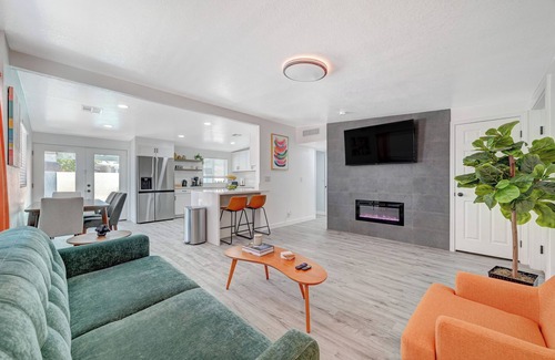 North Las Vegas House | Las Vegas Pickleball Getaway with a Pool.