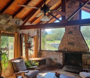 Las Rosas Villa | Las Veronas