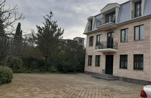 Makhinjauri House | Lasha Guest House