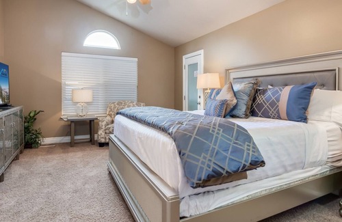 Draper House | **Last Min Opening** 60% off! * Indoor Pool, Hot tub * Near Ski Resorts