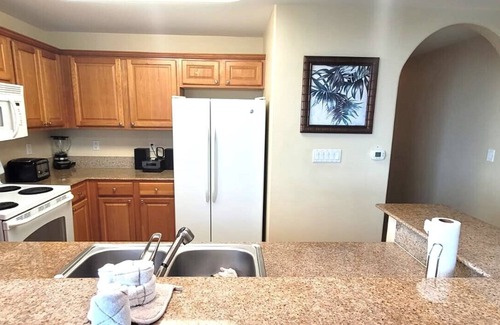 Florida Central Atlantic Coast Condo | LAST MINUTE 50% DISCOUNT! - OCT 22-31 - 75 vs. 146 [AVG. NIGHTLY PRICE]