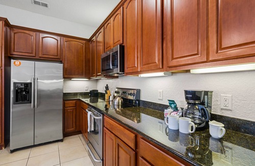 Florida Central Atlantic Coast Apartment | Last Minute Disney Getaway! Luxury Condo with Private Balcony. Book Now! #130075