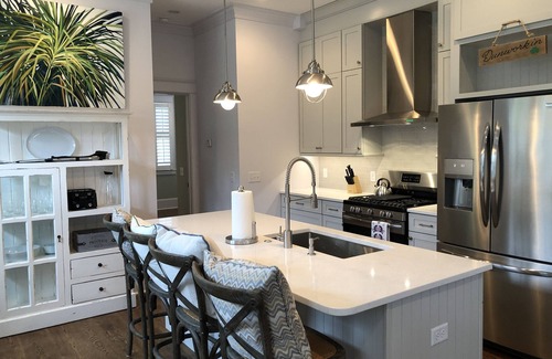 Jekyll Island House | LATITUDE ADJUSTMENT @ OCEAN OAKS 3 bedrooms, 2.5 bathrooms