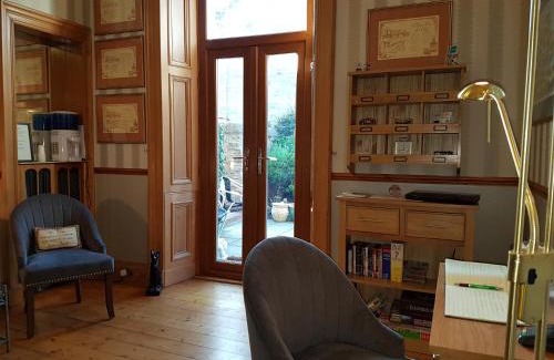 Newington House | Lauderville guest house