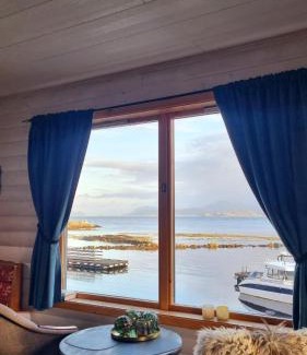 Botnhamn Resort | Laukvik Senja