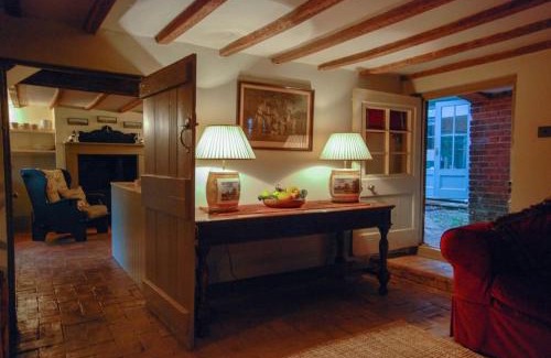 Saxmundham House | Laundry Cottage in a Nature Reserve - Sunday Times 100 coolest Cottages