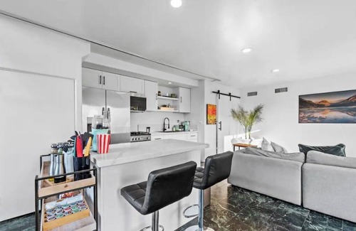 Hollywood Hills West House | Laurel Canyon house in the Hills with pool, spa, backyard projector & 180’ views