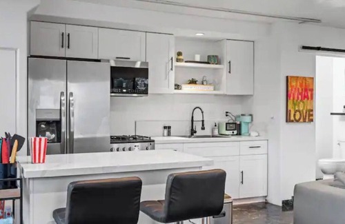 Hollywood Hills West House | Laurel Canyon house in the Hills with pool, spa, backyard projector & 180’ views