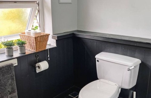Melplash House | Laurel Cottage, Melplash
