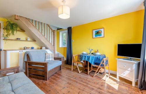 Little Malvern House | Laurel Cottage - The Retreat