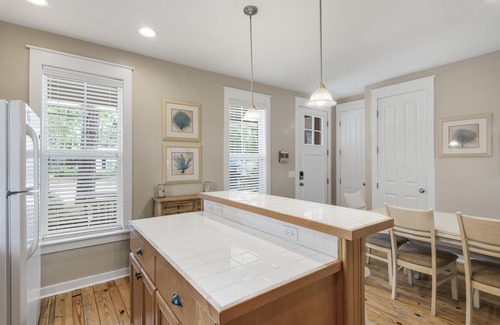 Laurel Grove House | Laurel Grove, Walk to Pool, 6-Seat Golf Cart