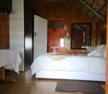 Emfuleni Bed & Breakfast | Lauren Palace Guest House