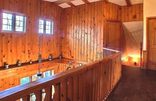 Sainte-Agathe-des-Monts Ski Chalet | Laurentians Swiss Chalet