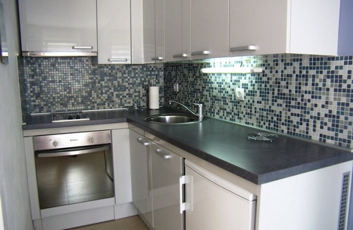 Split Apartment | Lavender - Studio Apartment In the Most Popular Part of Town