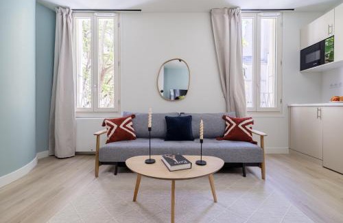 Epinettes Apartment | Lavie Maison Apartment Near Montmartre