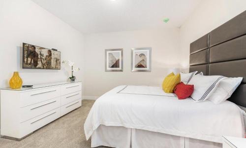 Bay Lake House | Lavish 8 Bdrm Villa With Themed Bedrooms at Encore