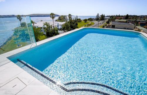 Batemans Bay Apartment | Lavish Coastal 2-Bed with Stunning Ocean Views
