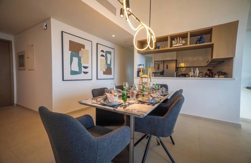 Trade Center Apartment | Lavish House On 54th Floor With Best Burj Khalifa View Connected To Dubai Mall