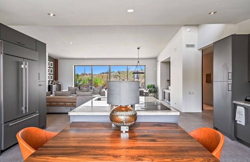 Fort McDowell House | Lavish Modern Desert Private Estate