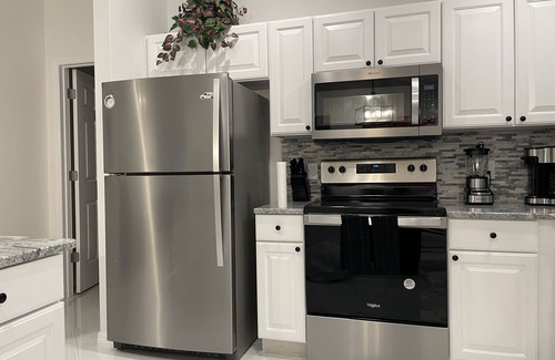 Duval House | Lavish Private Home - Remodeled, King Bed Suites