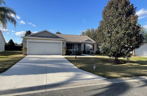 Duval House | Lavish Private Home - Remodeled, King Bed Suites