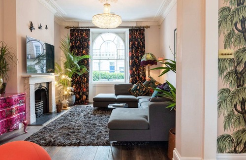 Camden Town with Primrose Hill Other | Lavish Townhouse with Garden & A/C Throughout