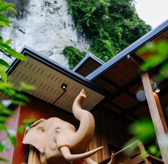 Ao Luek Cabin | LayDaMan