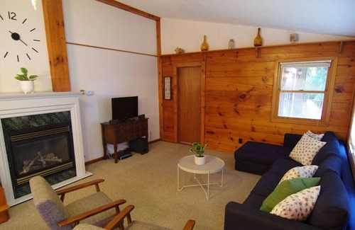 North Port Cottage | Layla's Hideaway (A great place to be)